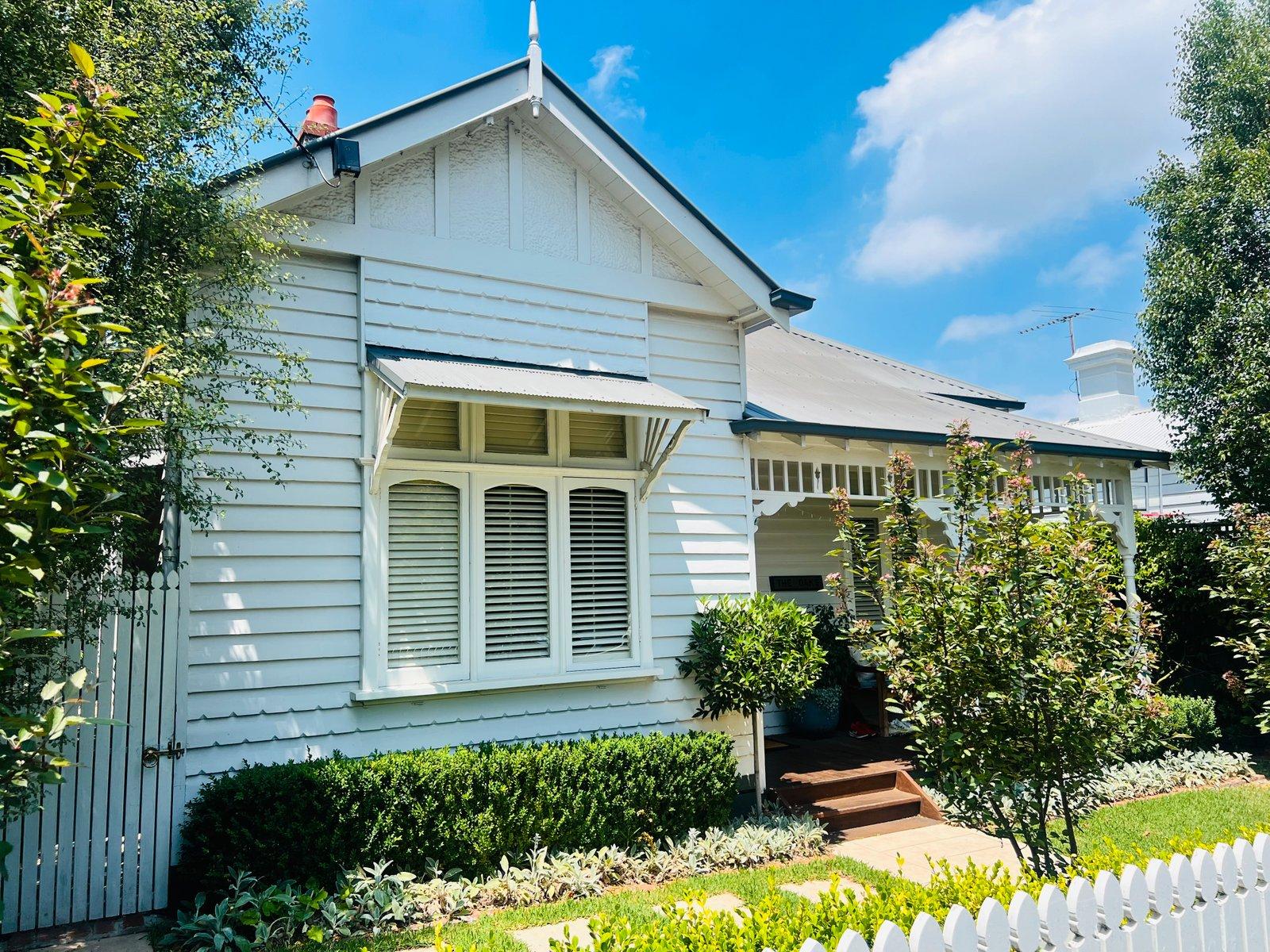 11 Victoria Grove, Hawthorn East, 3123