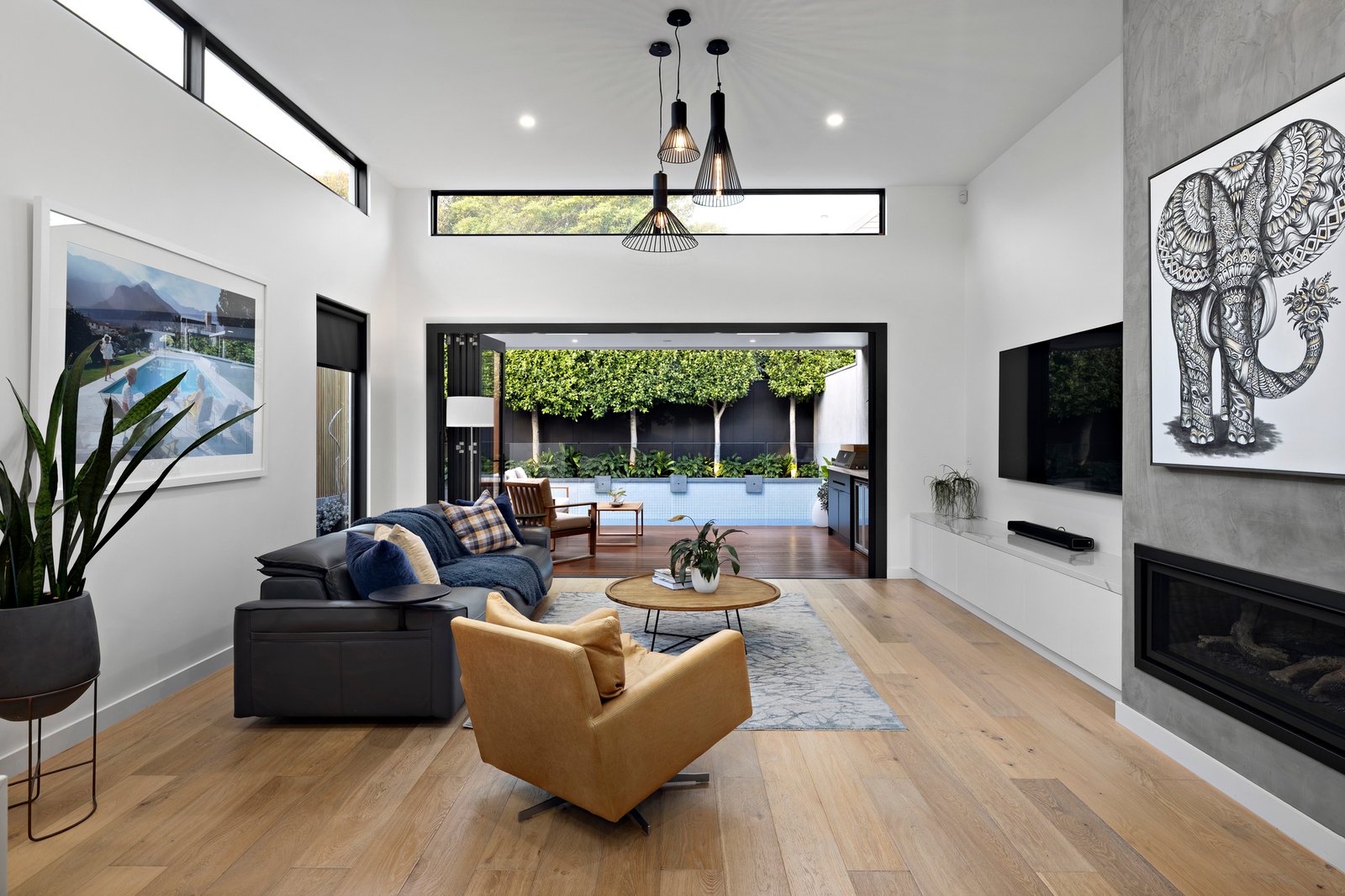 11 View Street, Mornington, 3931