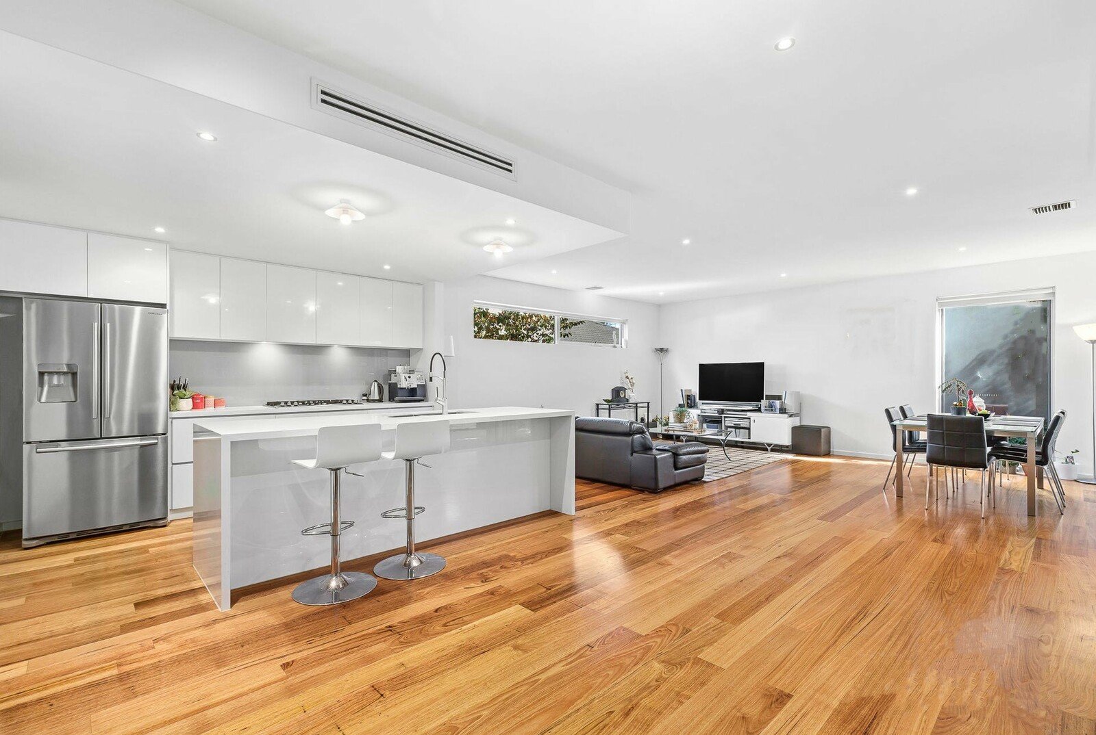 11 Glencairn Avenue, Brighton East, 3187