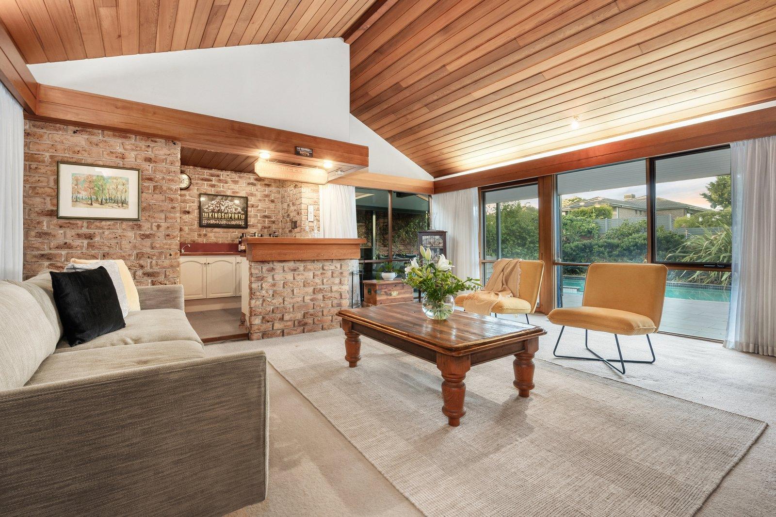 11 Milne Road, Mont Albert North, 3129