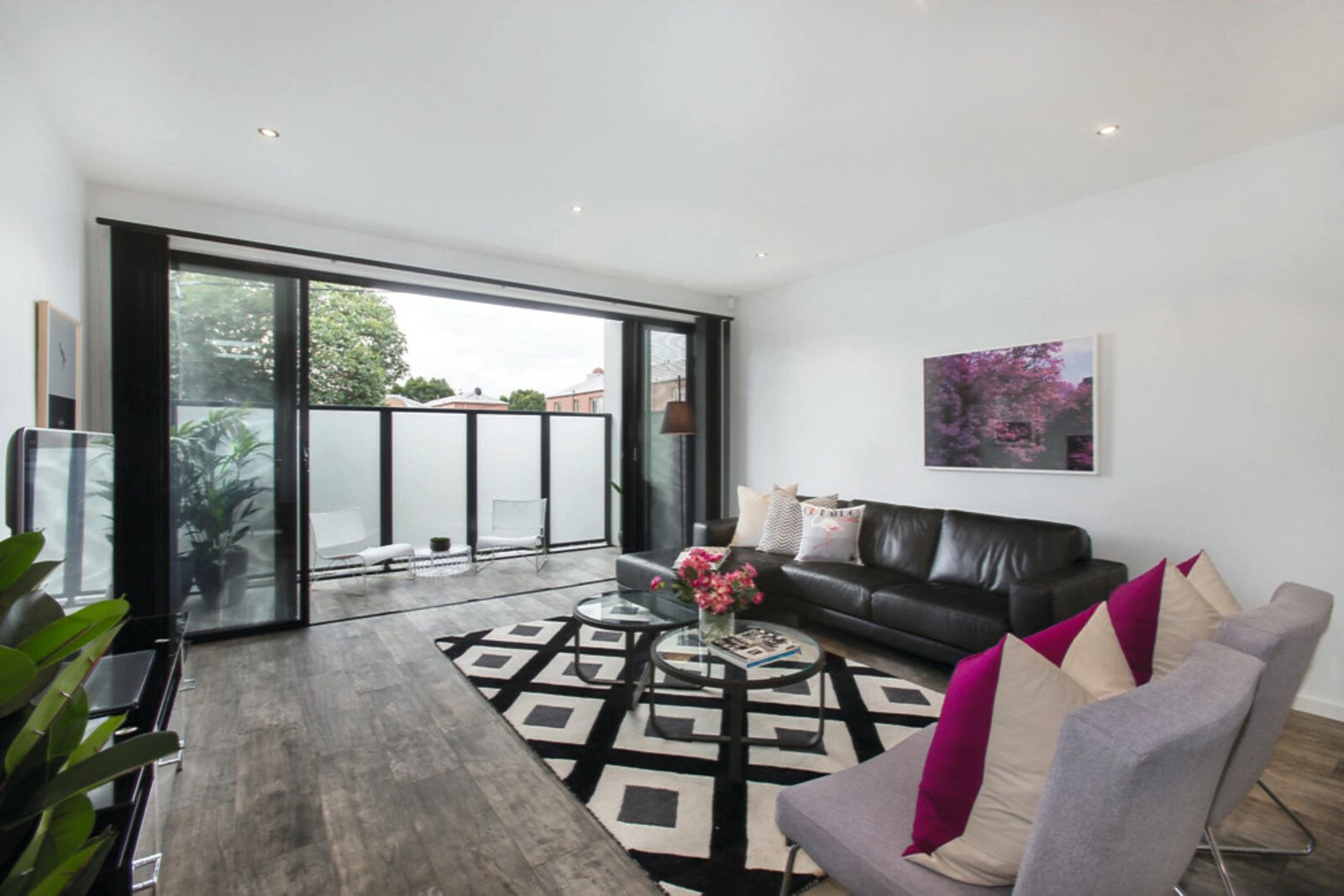 11 Normbany Street, South Melbourne, 3205