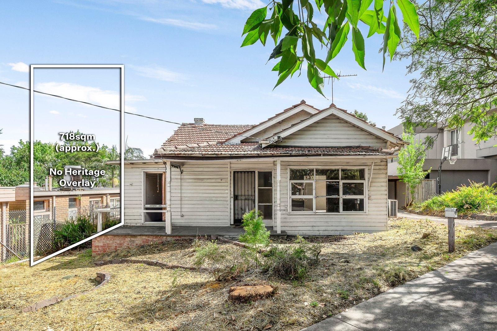 11 Pleasant Avenue, Kew, 3101