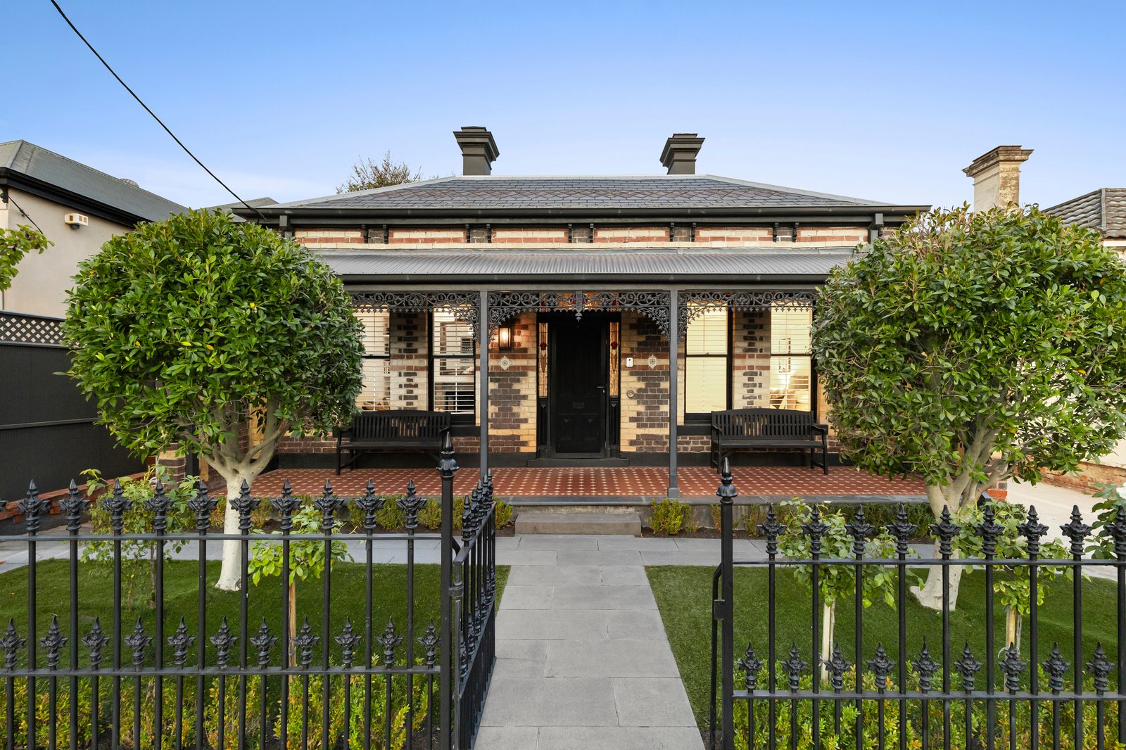 11 Salisbury Grove, Hawthorn, 3122