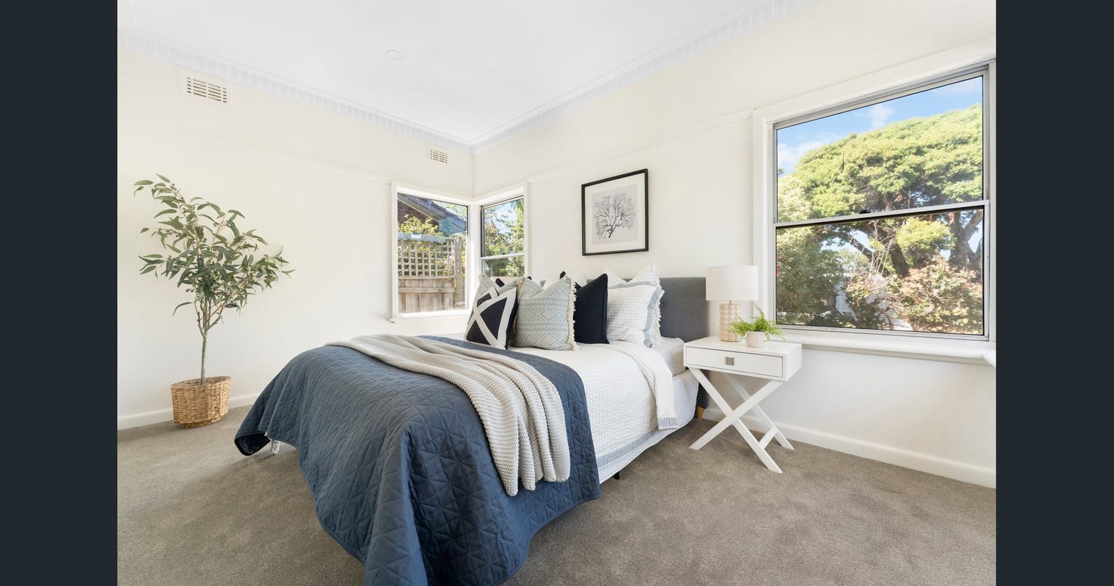 11 Stuart Avenue, Cheltenham, 3192