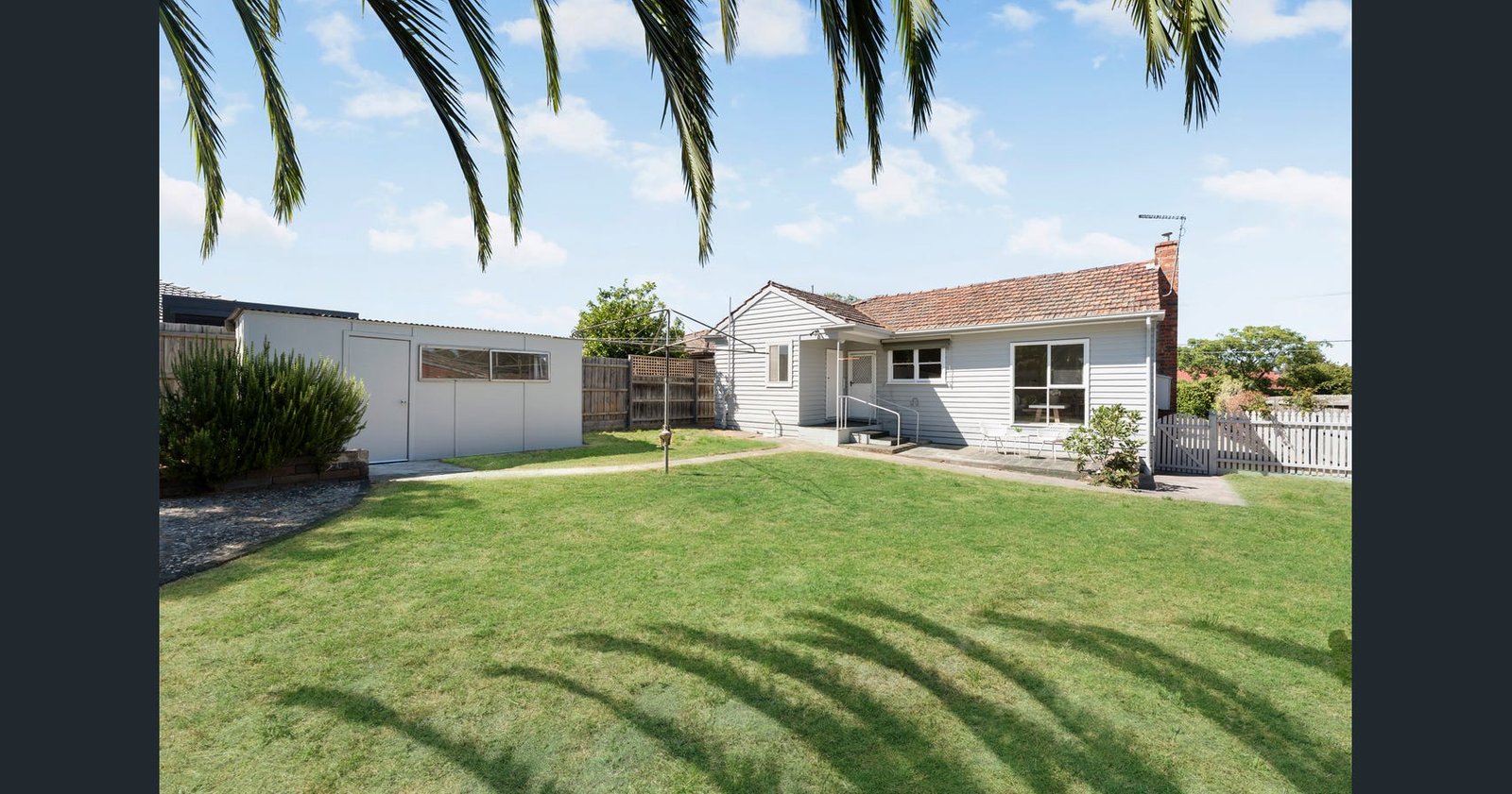 11 Stuart Avenue, Cheltenham, 3192