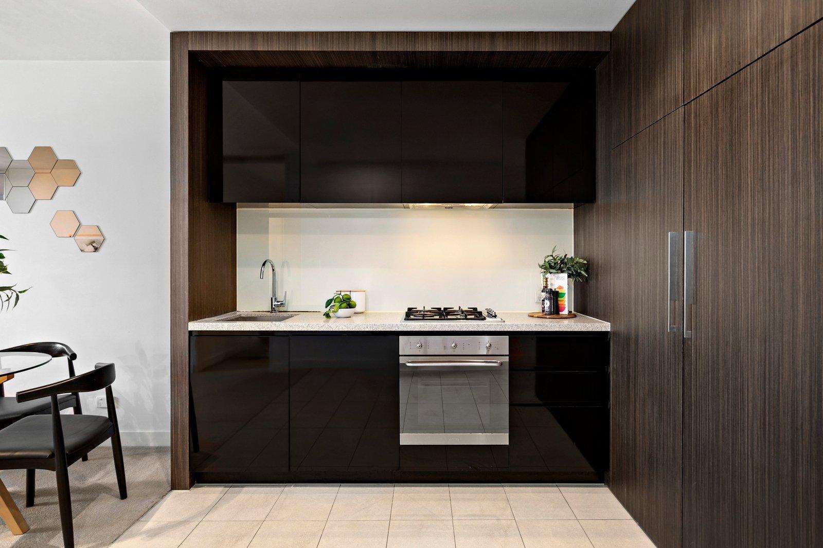 1108/74 Queens Road, Melbourne, 3004