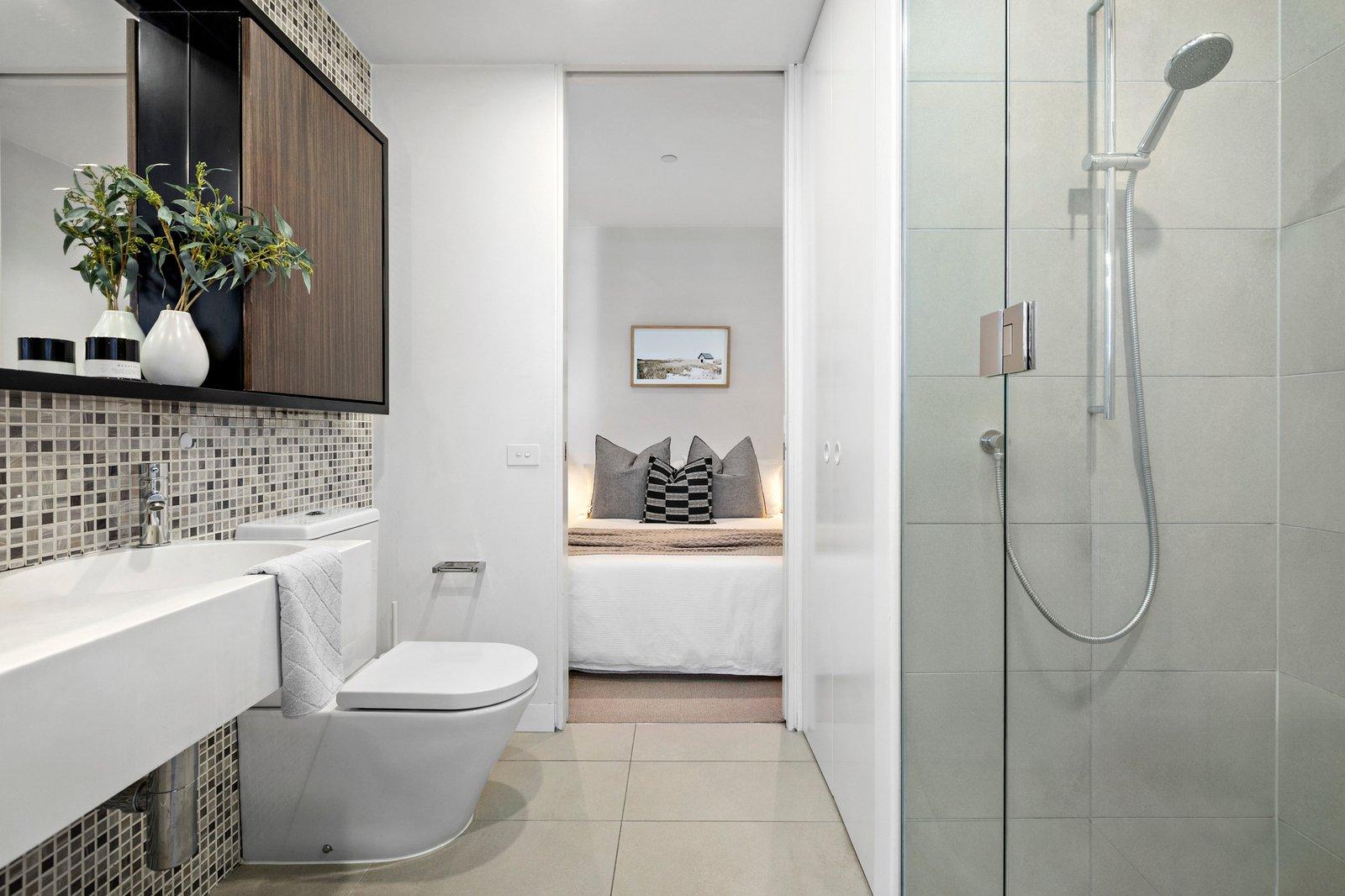 1108/74 Queens Road, Melbourne, 3004