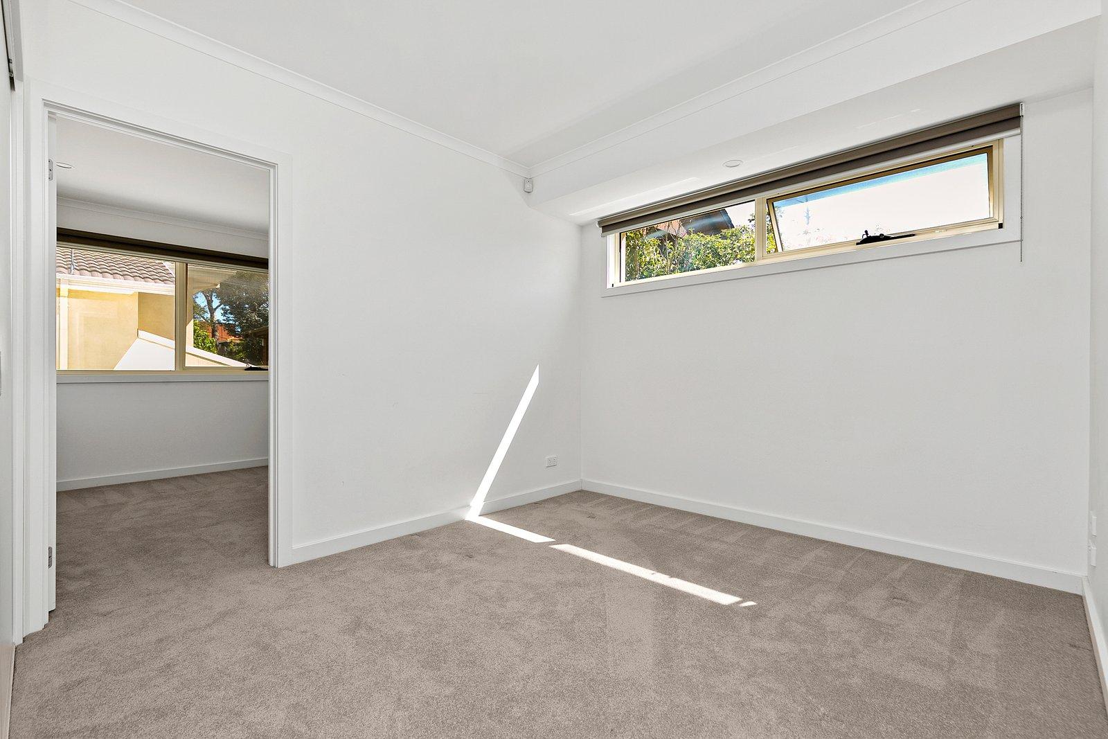 1/10 Central Avenue, Burwood, 3125