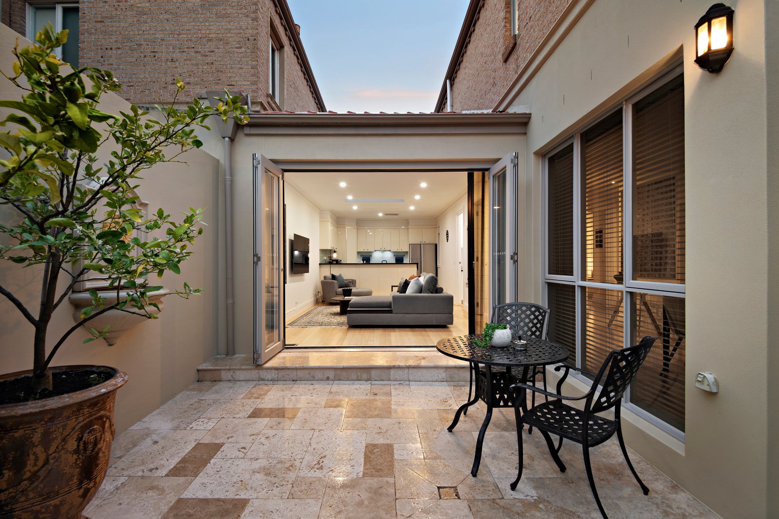 1/102 Male Street, Brighton, 3186
