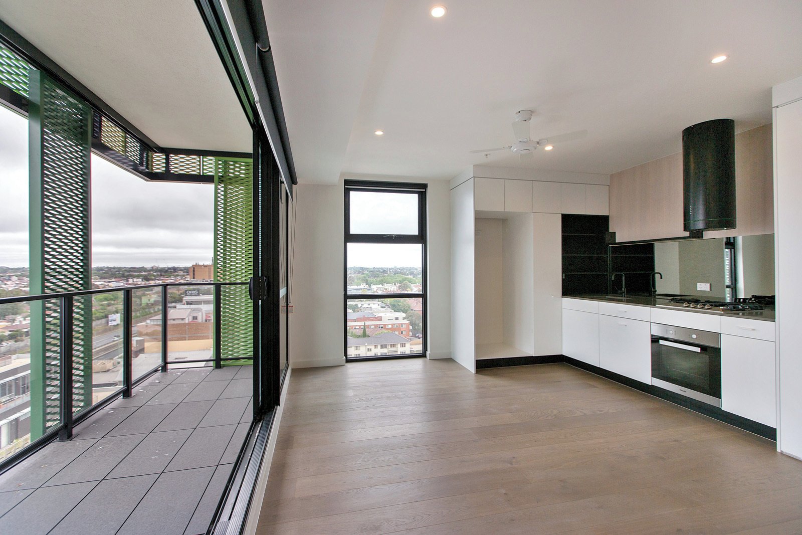 1103/6 St Kilda Road, St Kilda, 3182