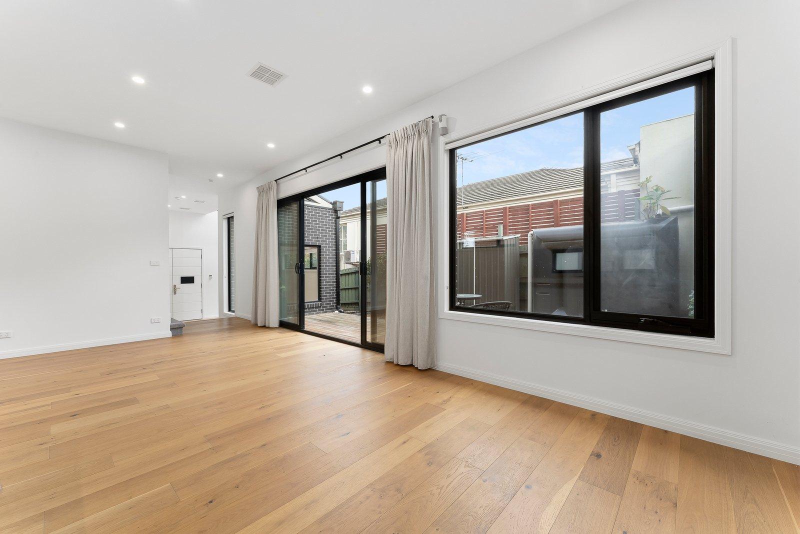 1/11 Illawarra Road, Balwyn North, Vic