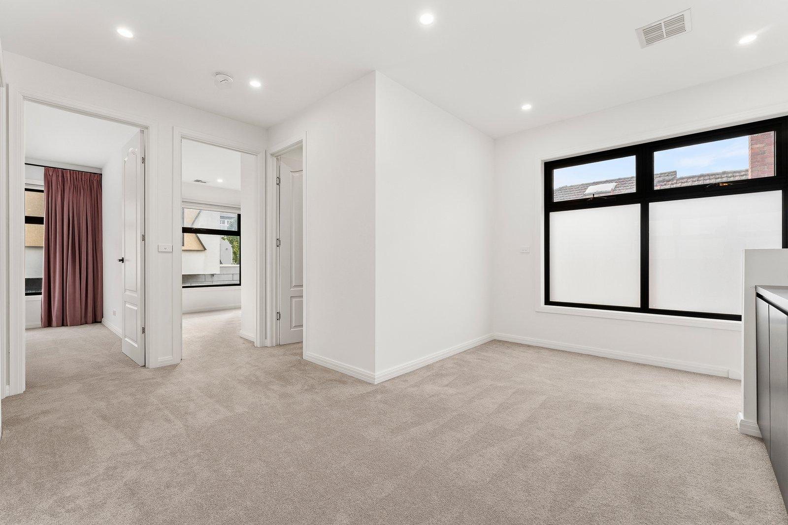 1/11 Illawarra Road, Balwyn North, Vic