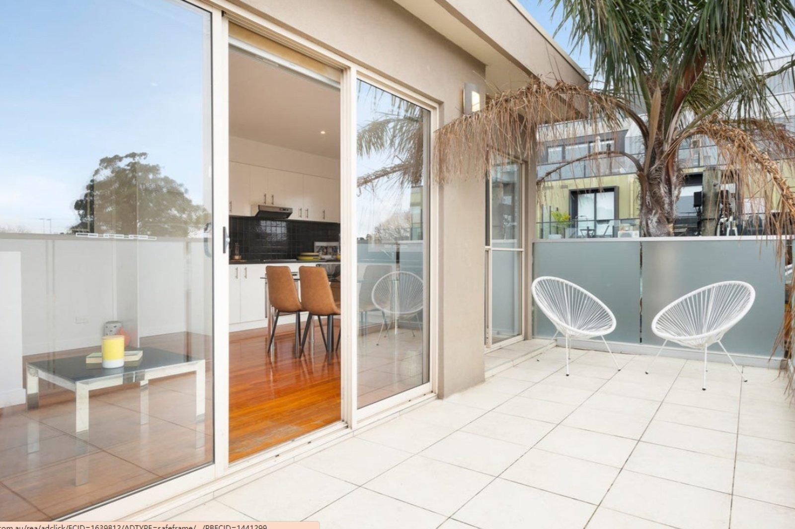 1/17 Martin Street, St Kilda, 3182