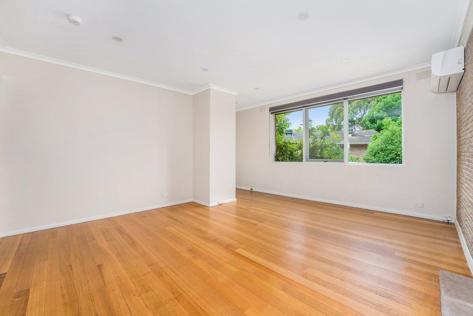 11/82 Victoria Crescent, Mont Albert, 3127