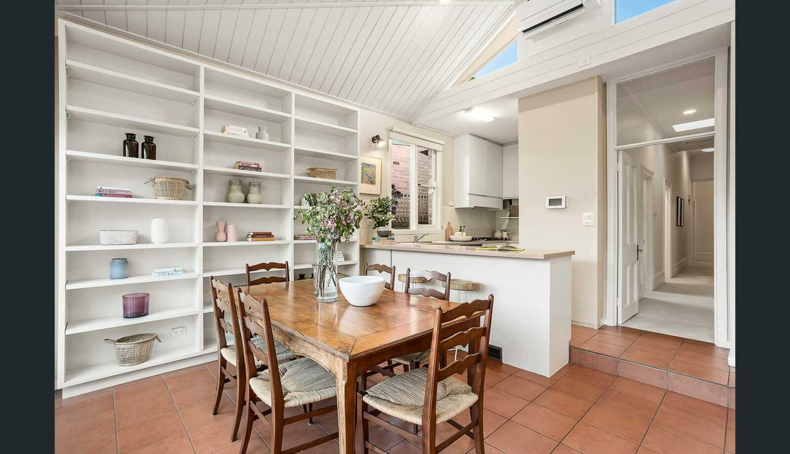 12 Wynnstay Road, Prahran, 3181