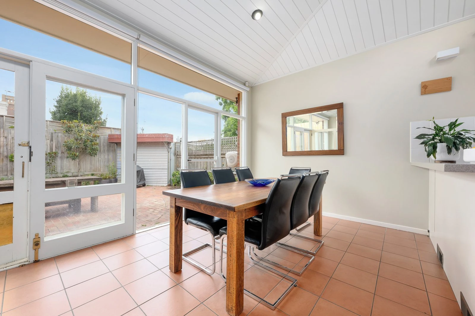 12 Wynnstay Road, Prahran, 3181