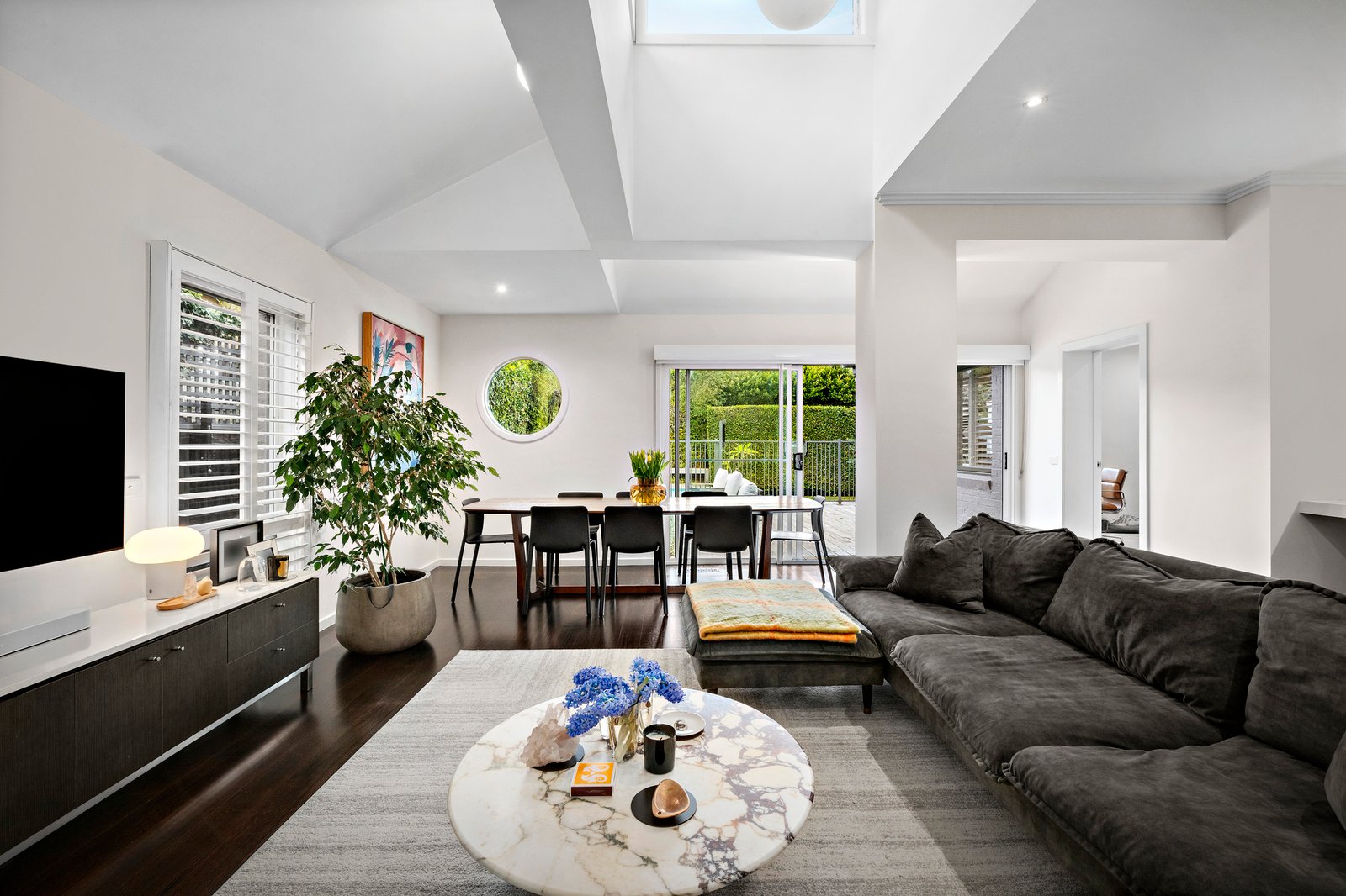 12 Canberra Grove, Brighton East, 3187