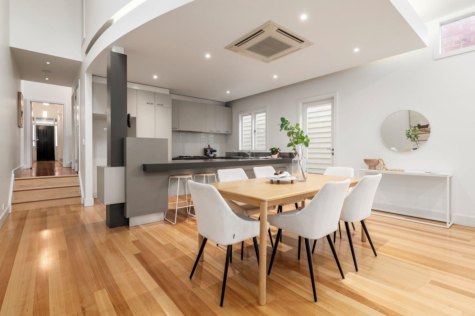 12 Colvin Grove, Hawthorn, 3122
