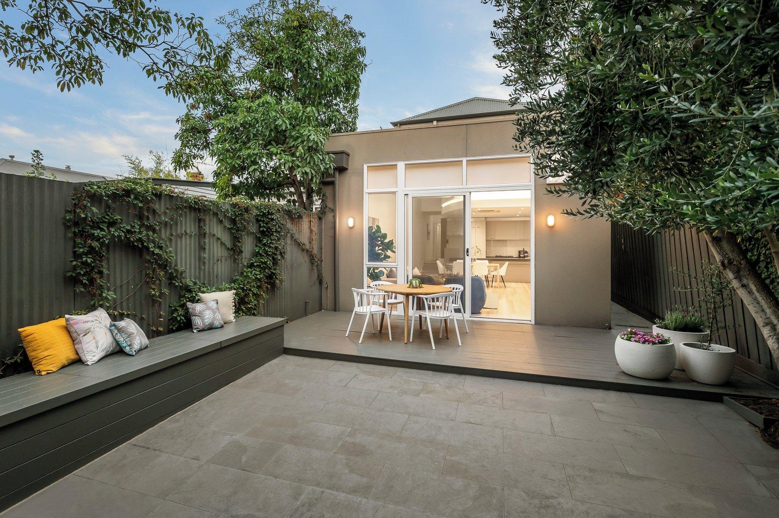 12 Colvin Grove, Hawthorn, 3122