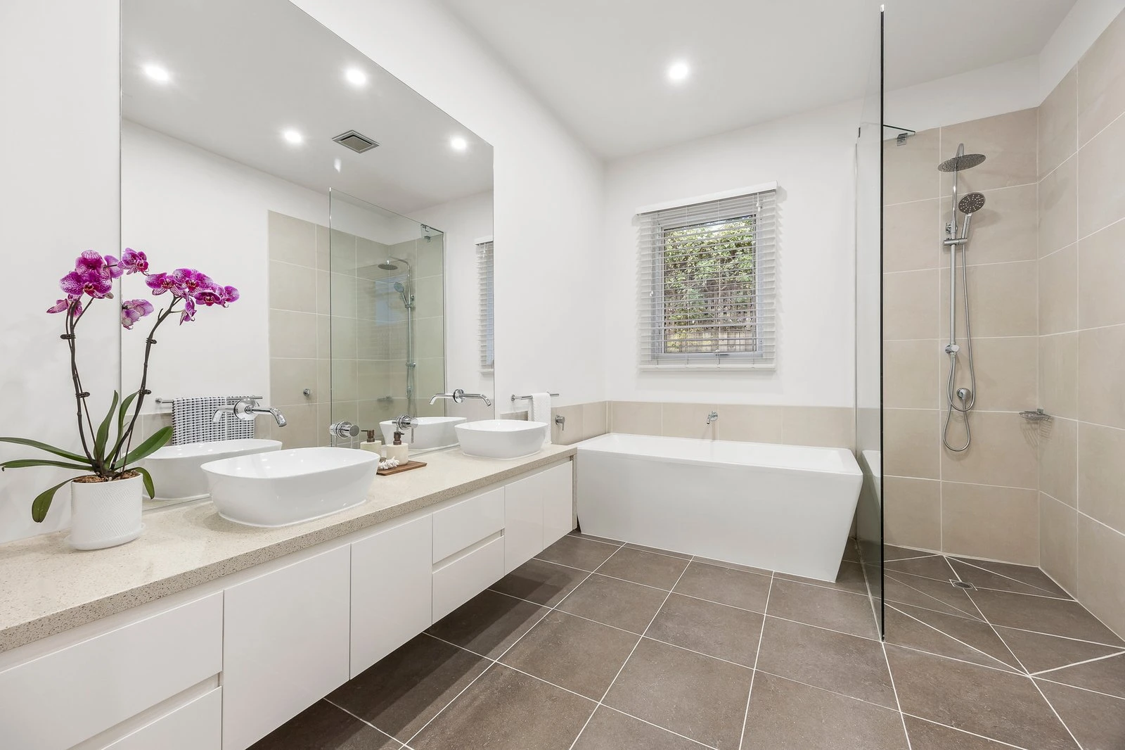 12 Cole Avenue, Kew East, 3102