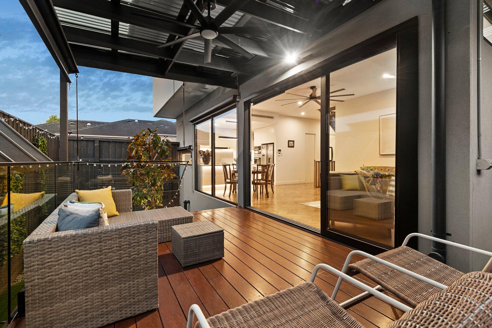 1/2 Collins Court, Balwyn, 3103