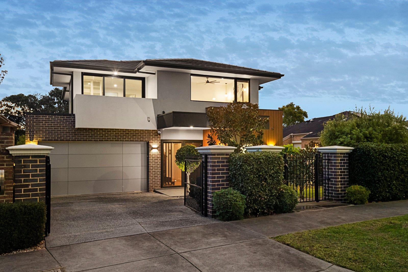 1/2 Collins Court, Balwyn, 3103