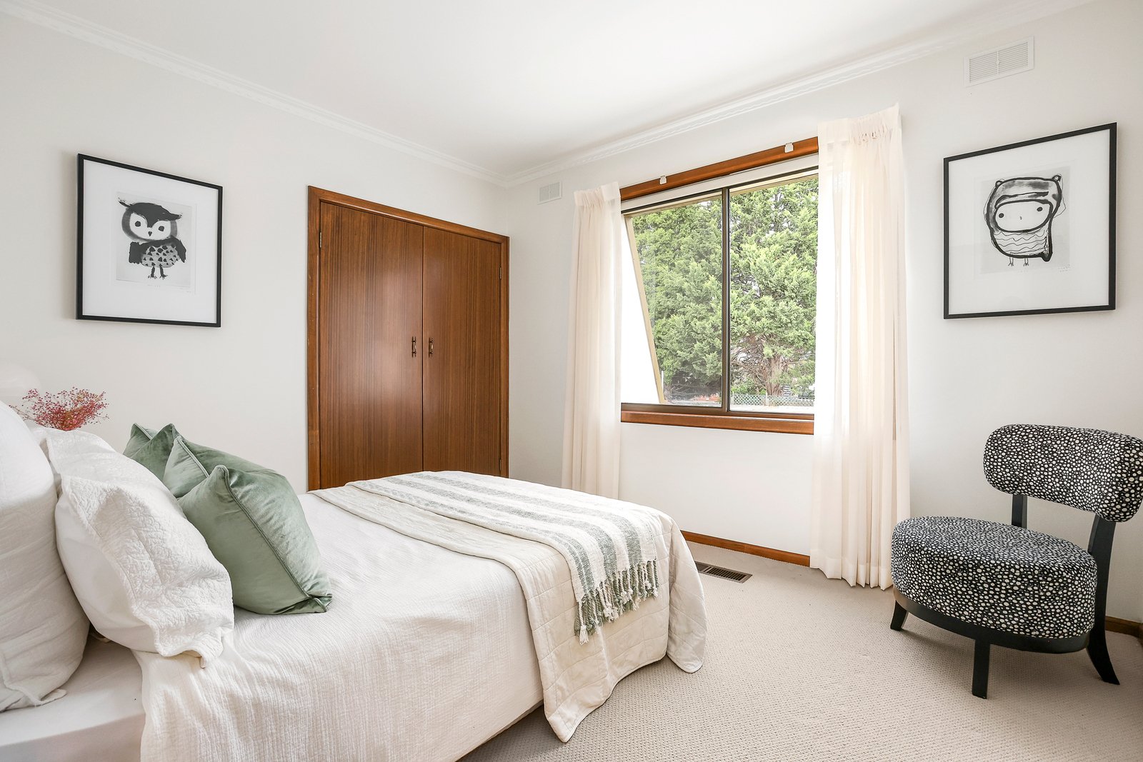 12 Kyora Parade, Balwyn North, 3104