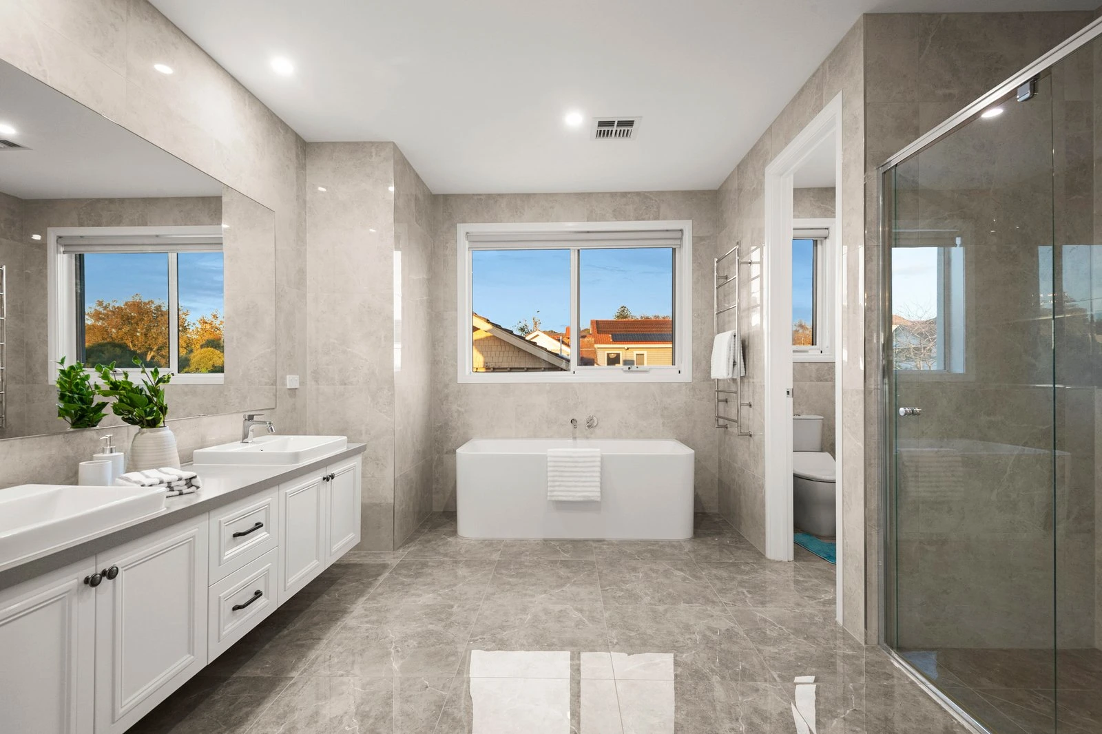 12 Laxdale Road, Camberwell, 3124