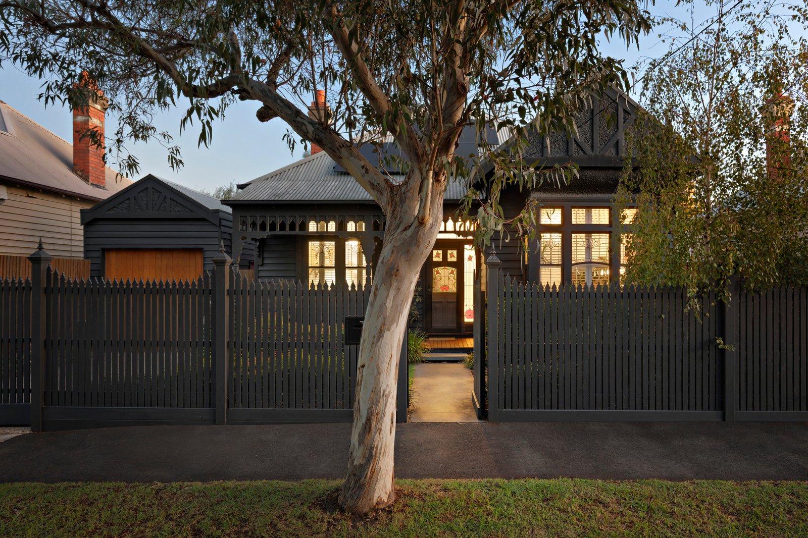 12 Montrose Avenue, Brighton, 3186