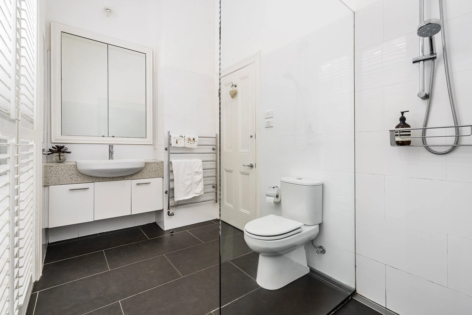 12 Mt Pleasant Grove, Armadale, 3143