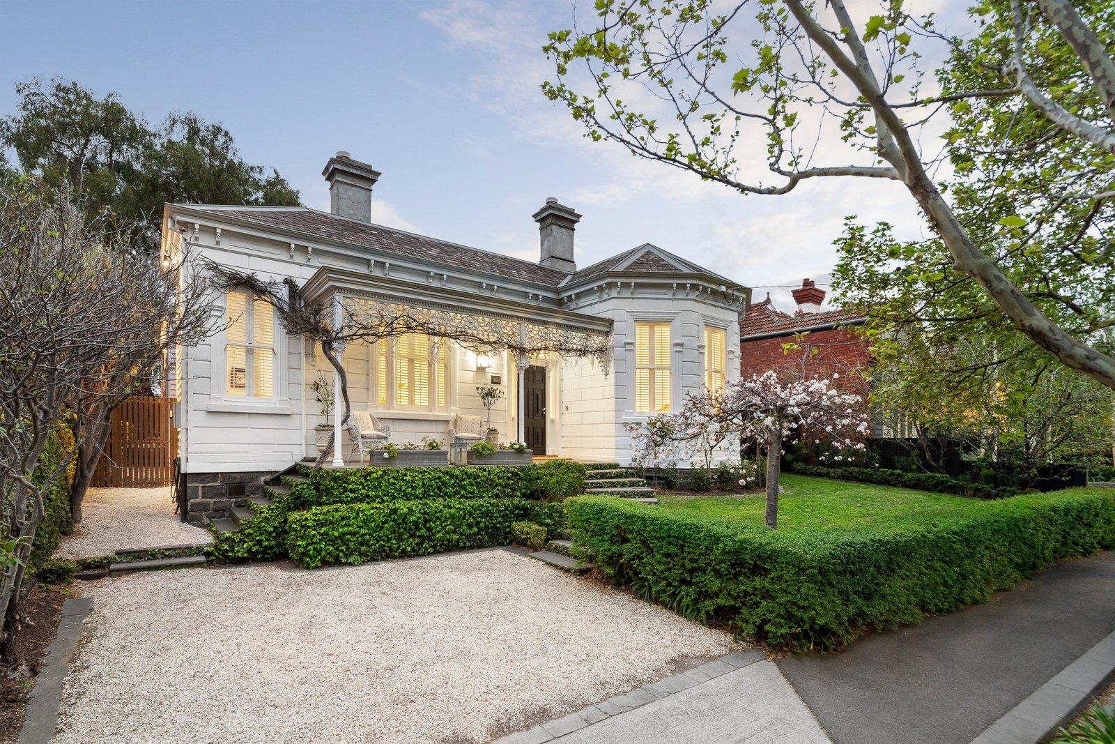 12 Mt Pleasant Grove, Armadale, 3143