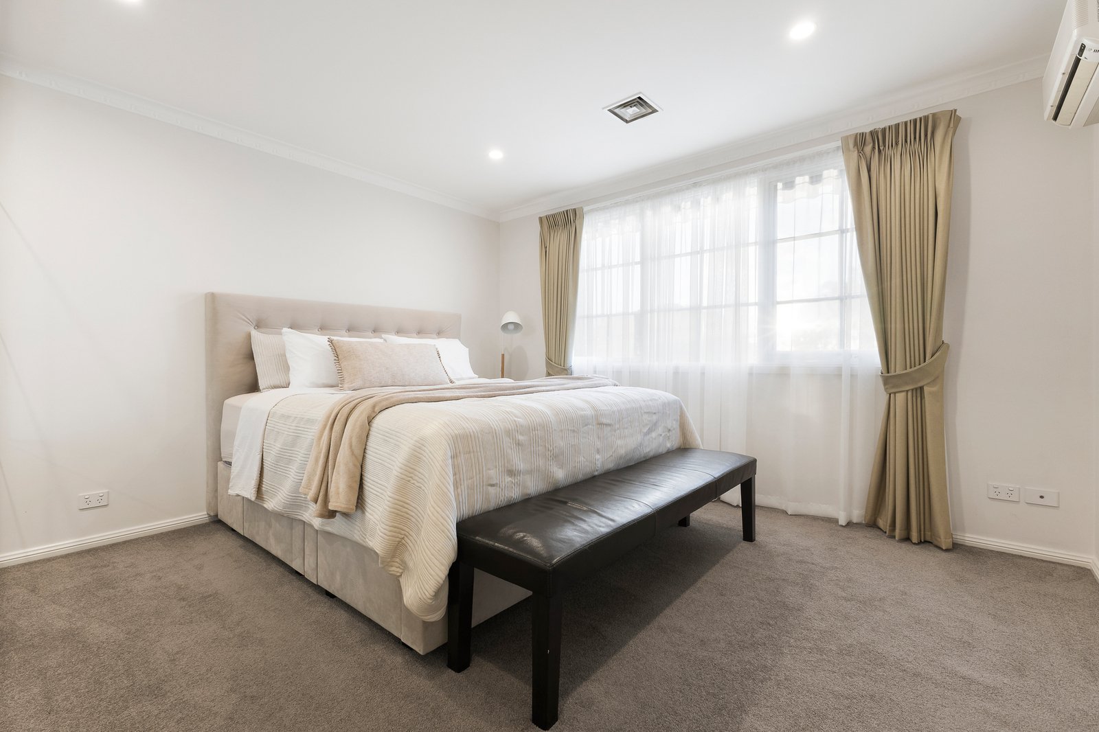 1/2 Penrhyn Avenue, Glen Iris, 3146