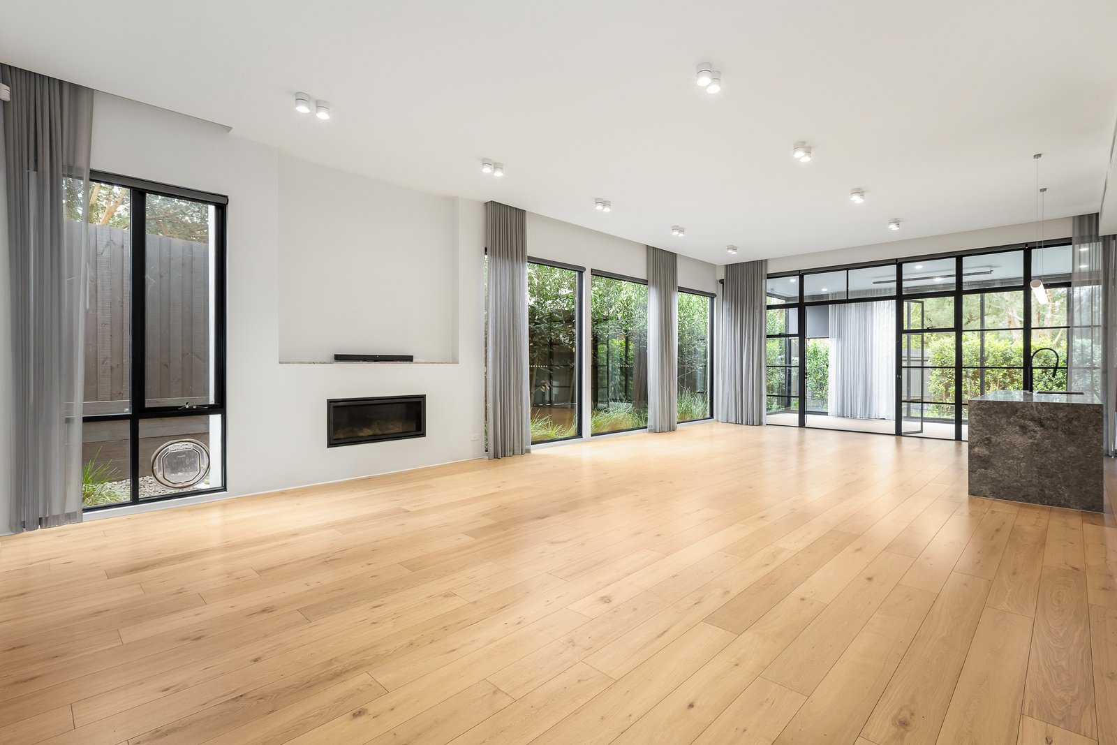 1/2 Peak Street, Malvern East, 3145
