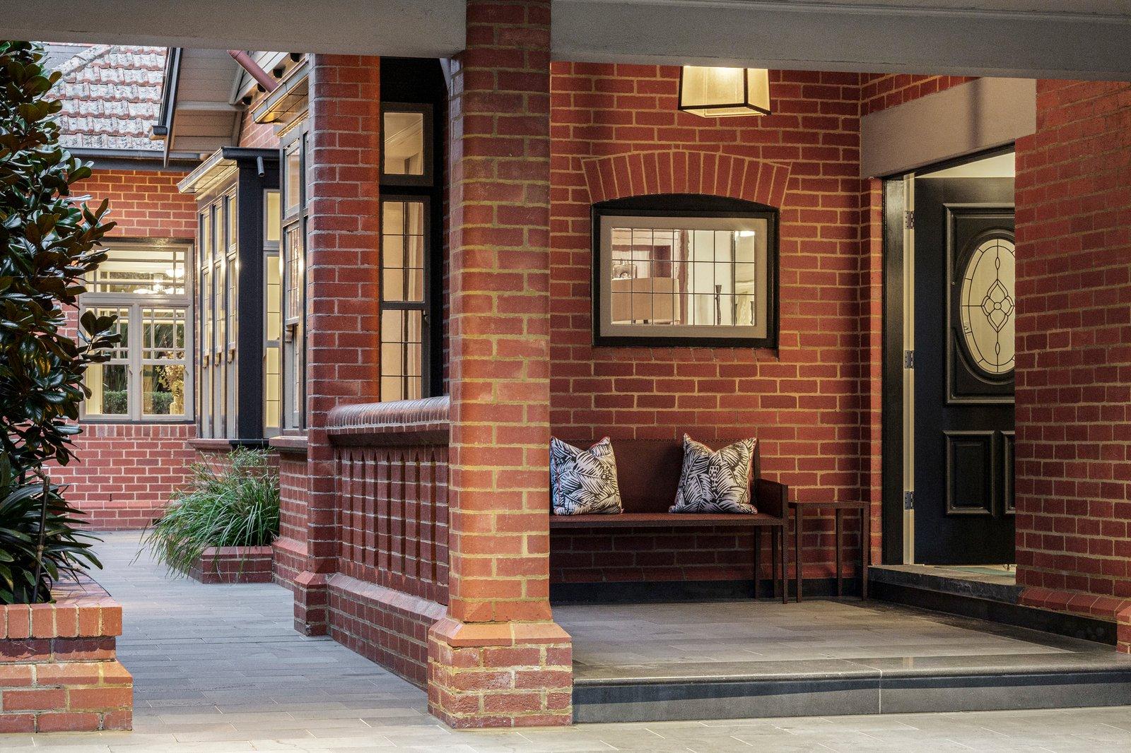 12 Selborne Road, Toorak, 3142