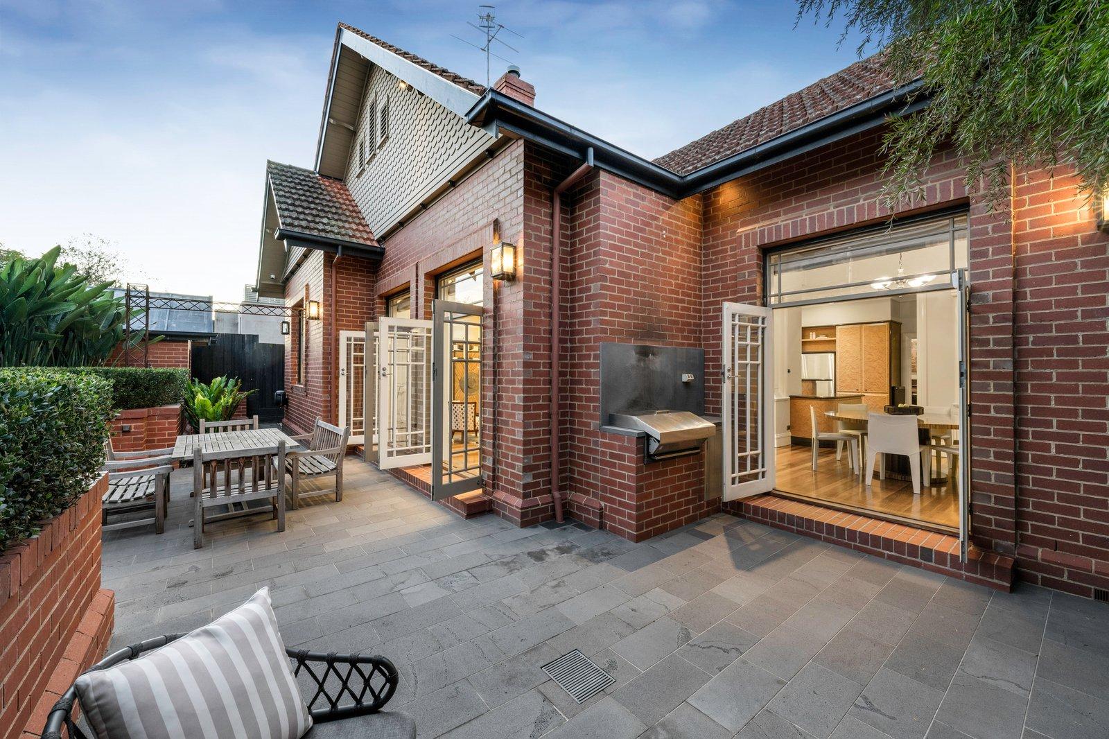 12 Selborne Road, Toorak, 3142