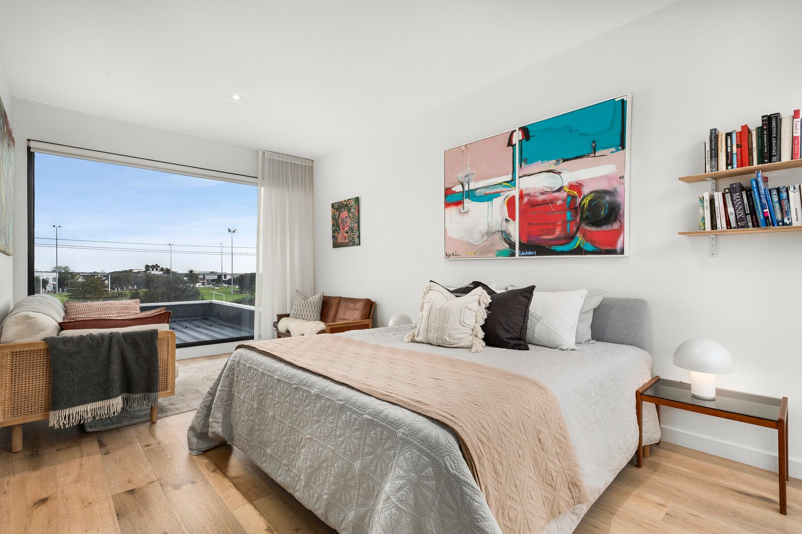 123 Ormond Esplanade, Elwood, 3184