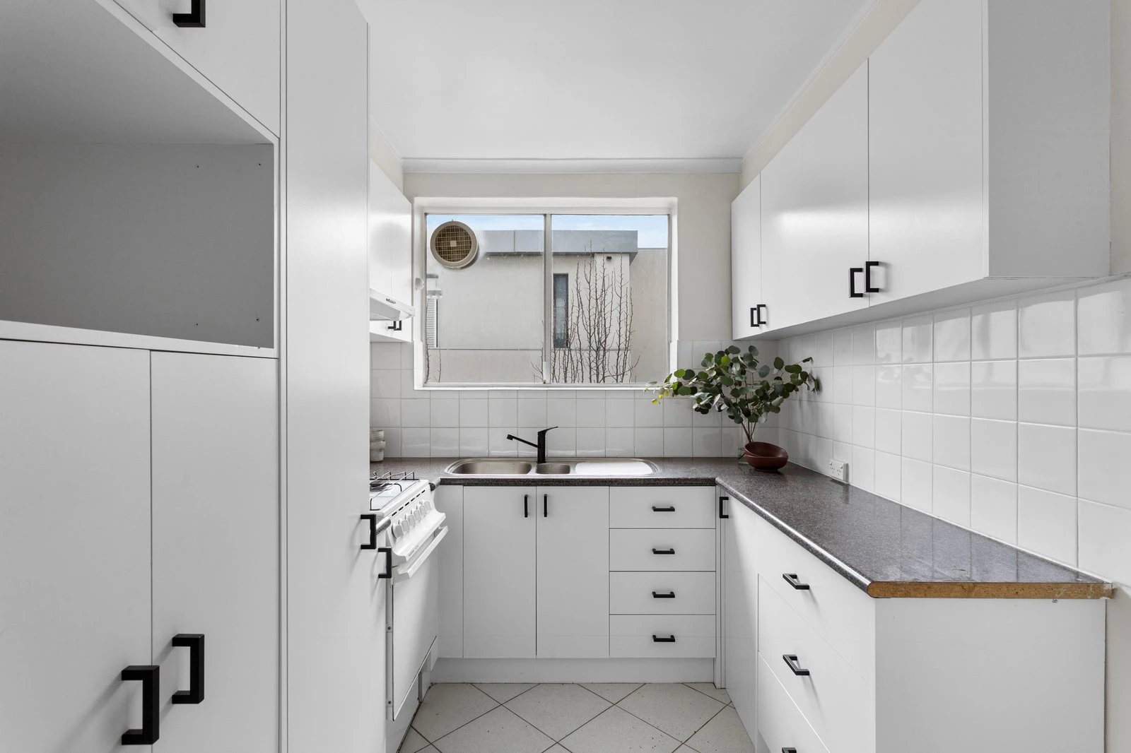 12/46-48 Victoria Road, Hawthorn East, 3123