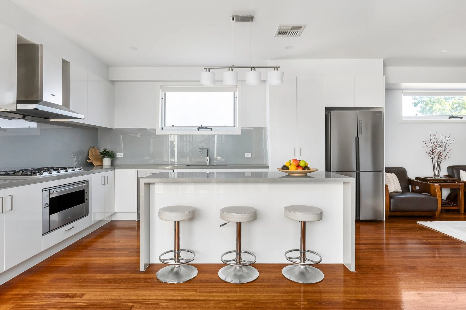 1/24 Greendale Road, Doncaster East, 3109