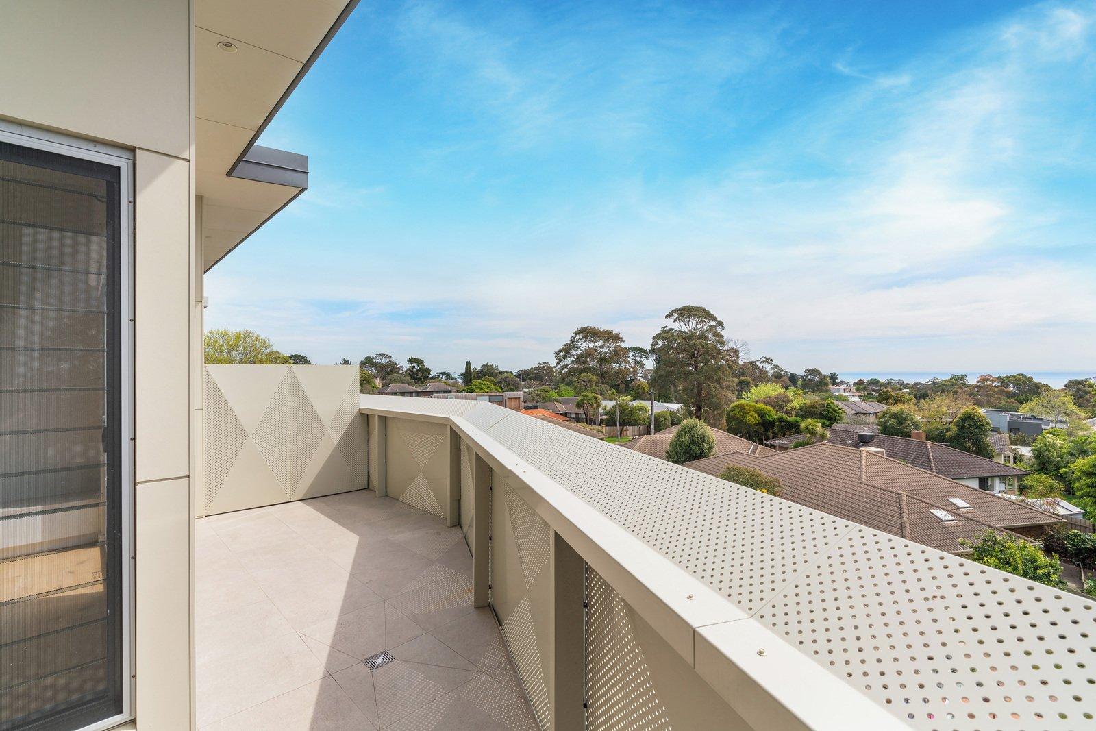 12/54 Mount Eliza Way, Mount Eliza, 3930