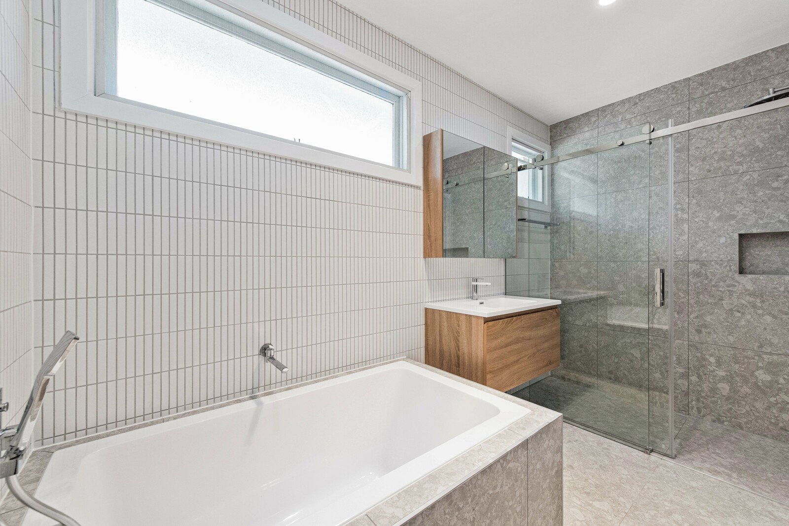 1/27 Russell Street, Surrey Hills, 3127