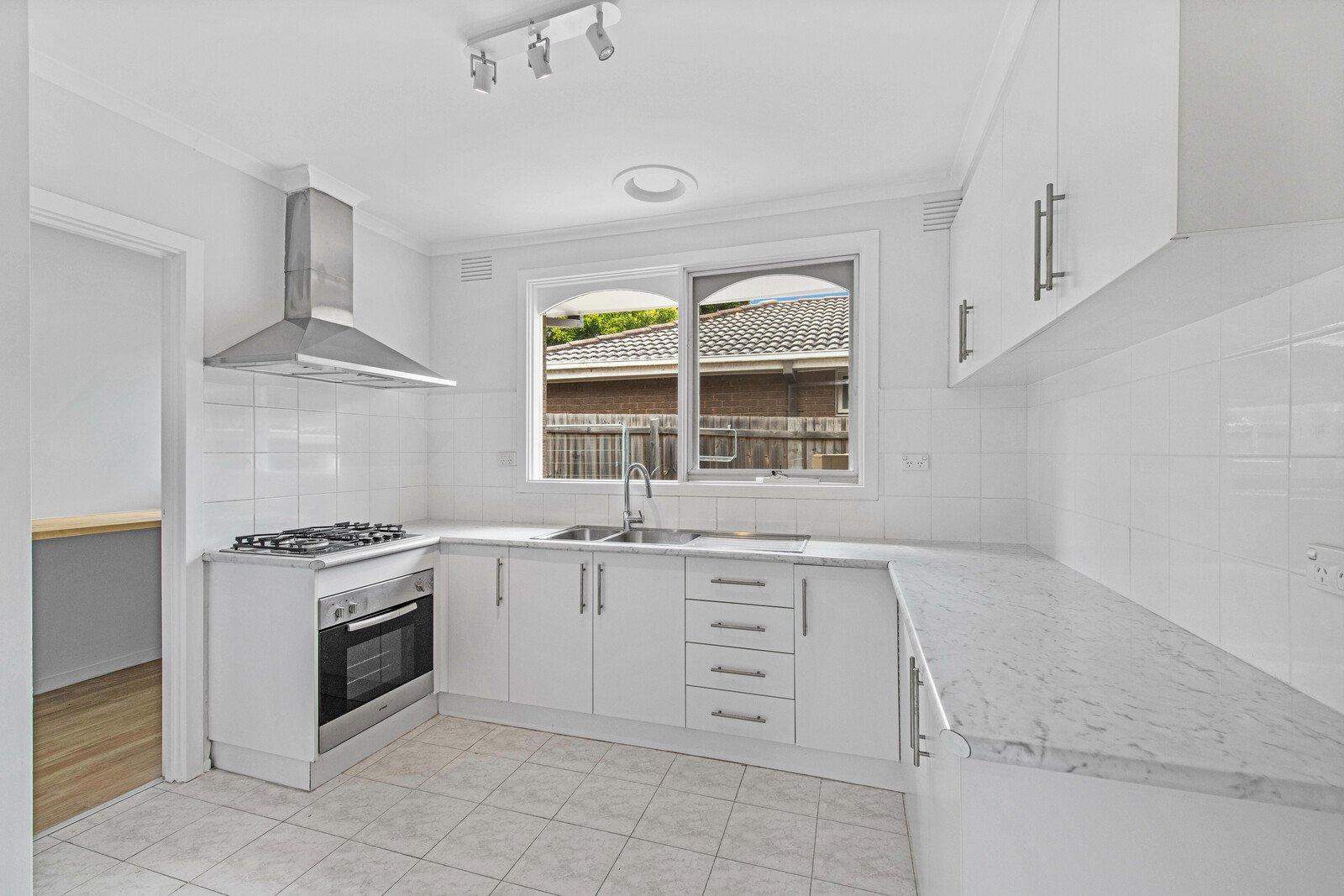 1/27 Russell Street, Surrey Hills, 3127