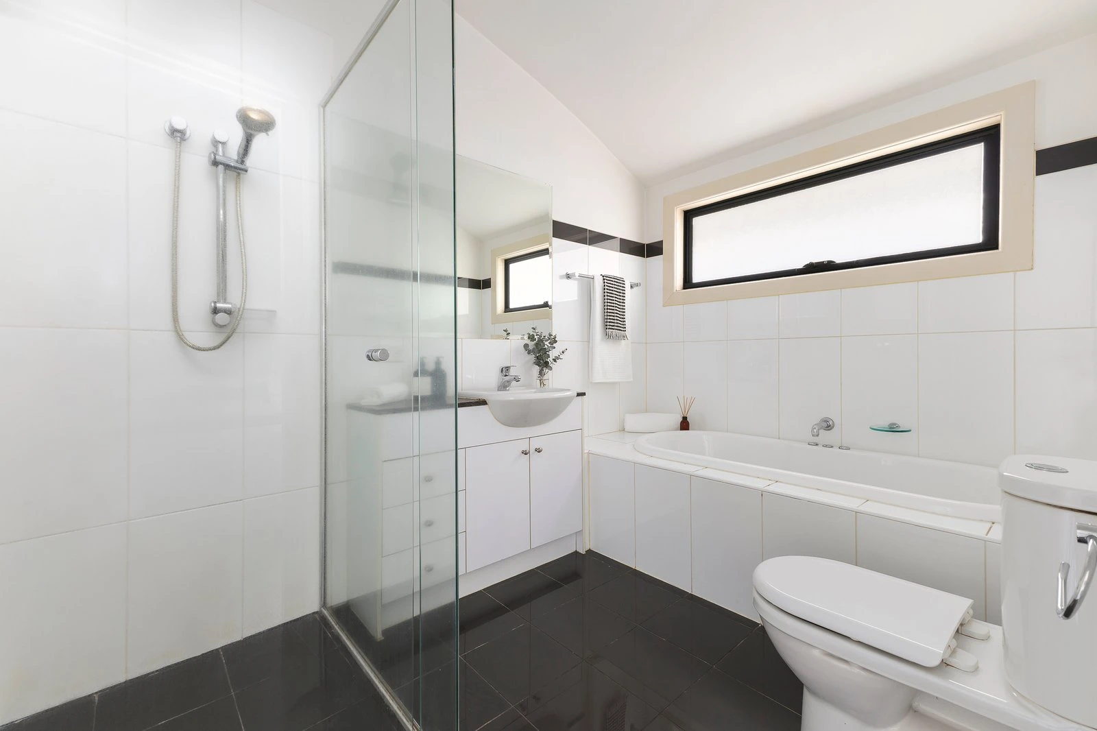 1/28 Bank Street, Richmond, 3121