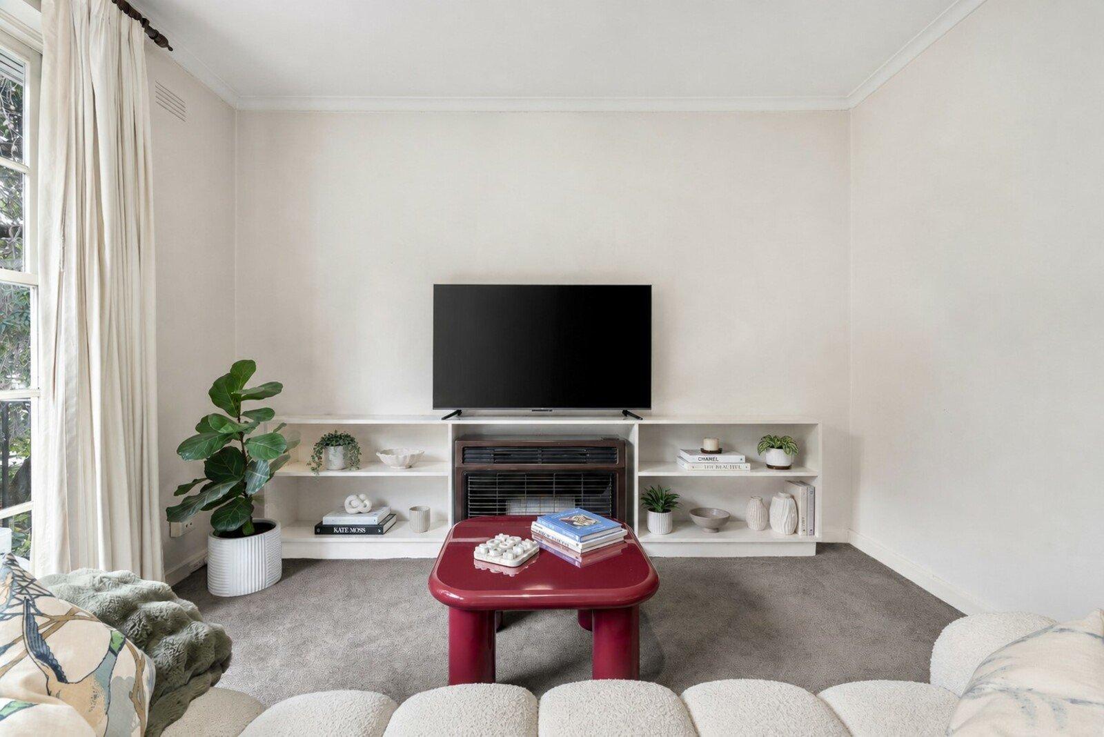 12/99 Caroline Street, South Yarra, 3141