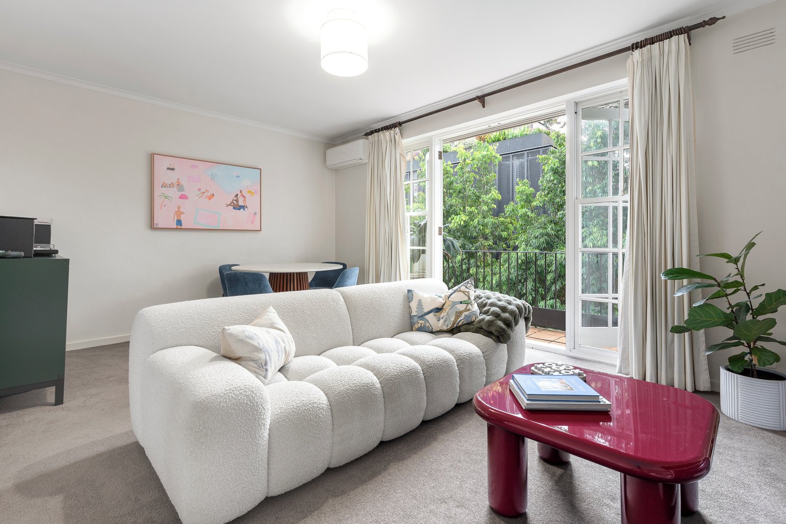 12/99 Caroline Street, South Yarra, 3141