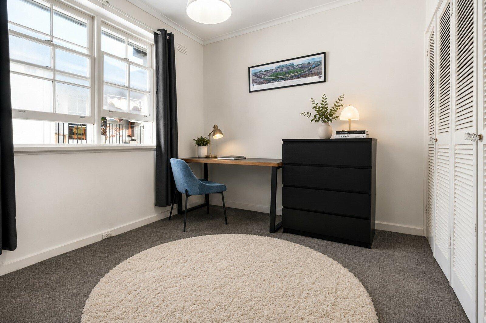 12/99 Caroline Street, South Yarra, 3141