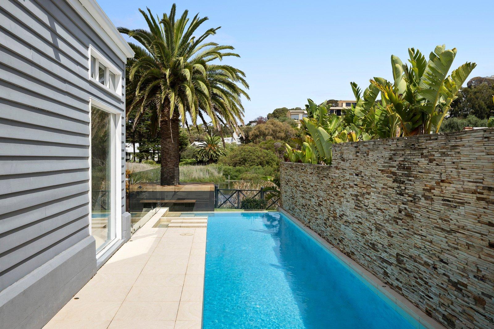 12A Farnsworth Avenue, Portsea, 3944