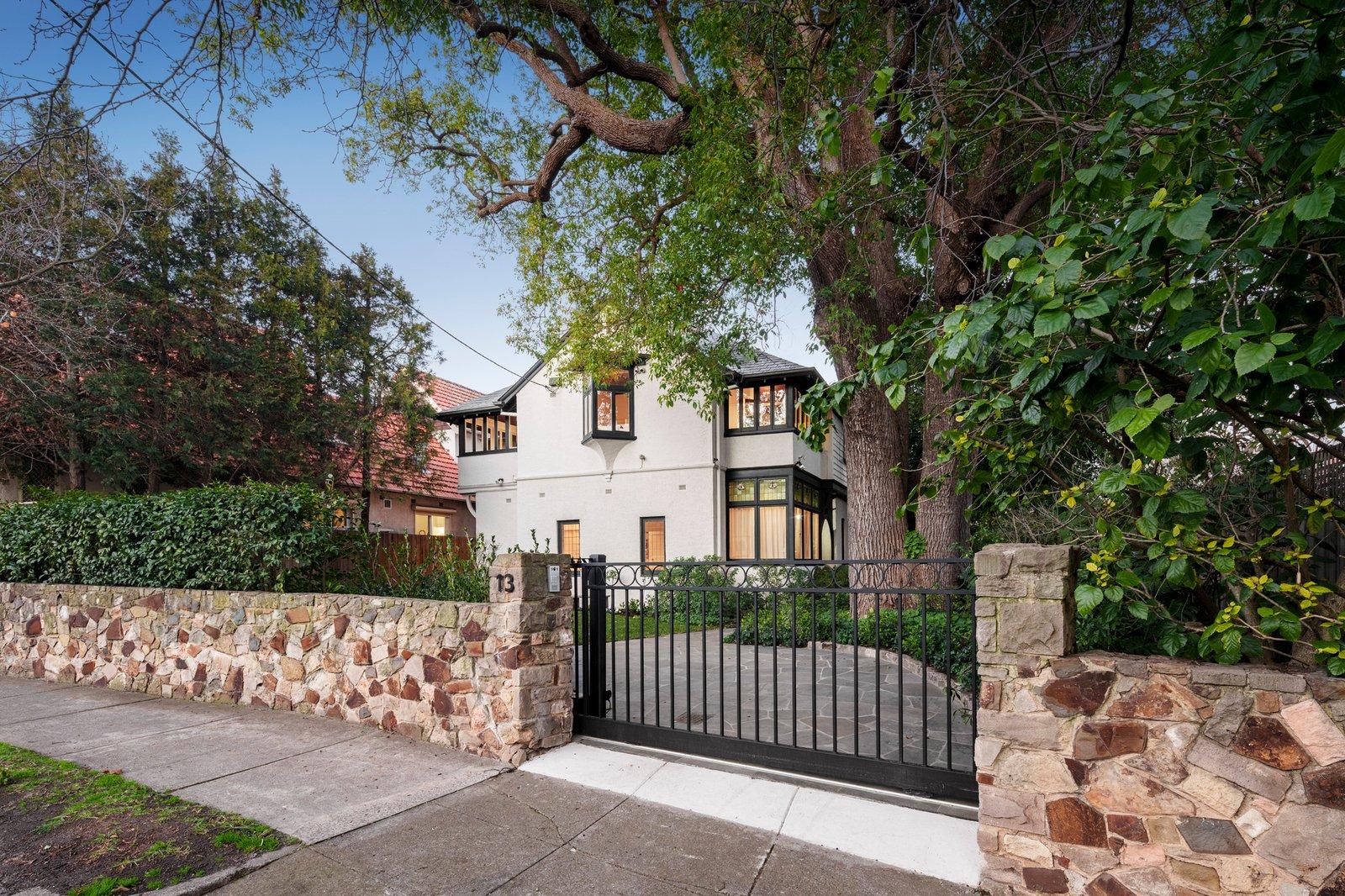 13 Tintern Avenue, Toorak, 3142
