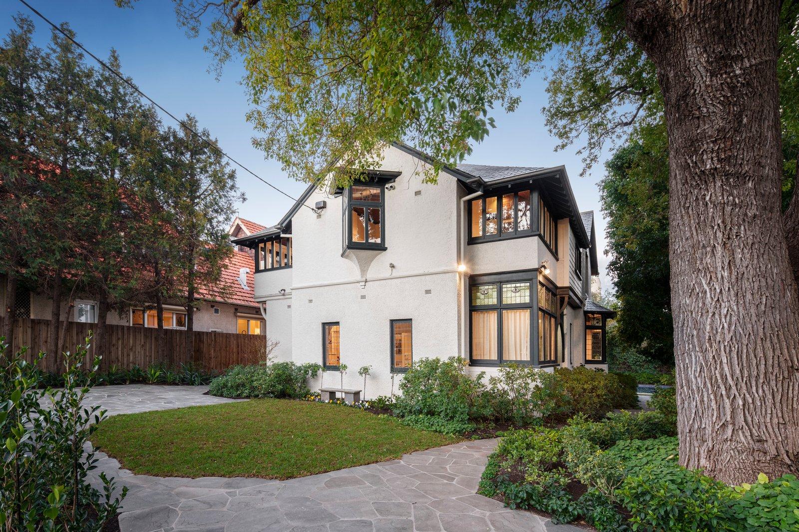 13 Tintern Avenue, Toorak, 3142