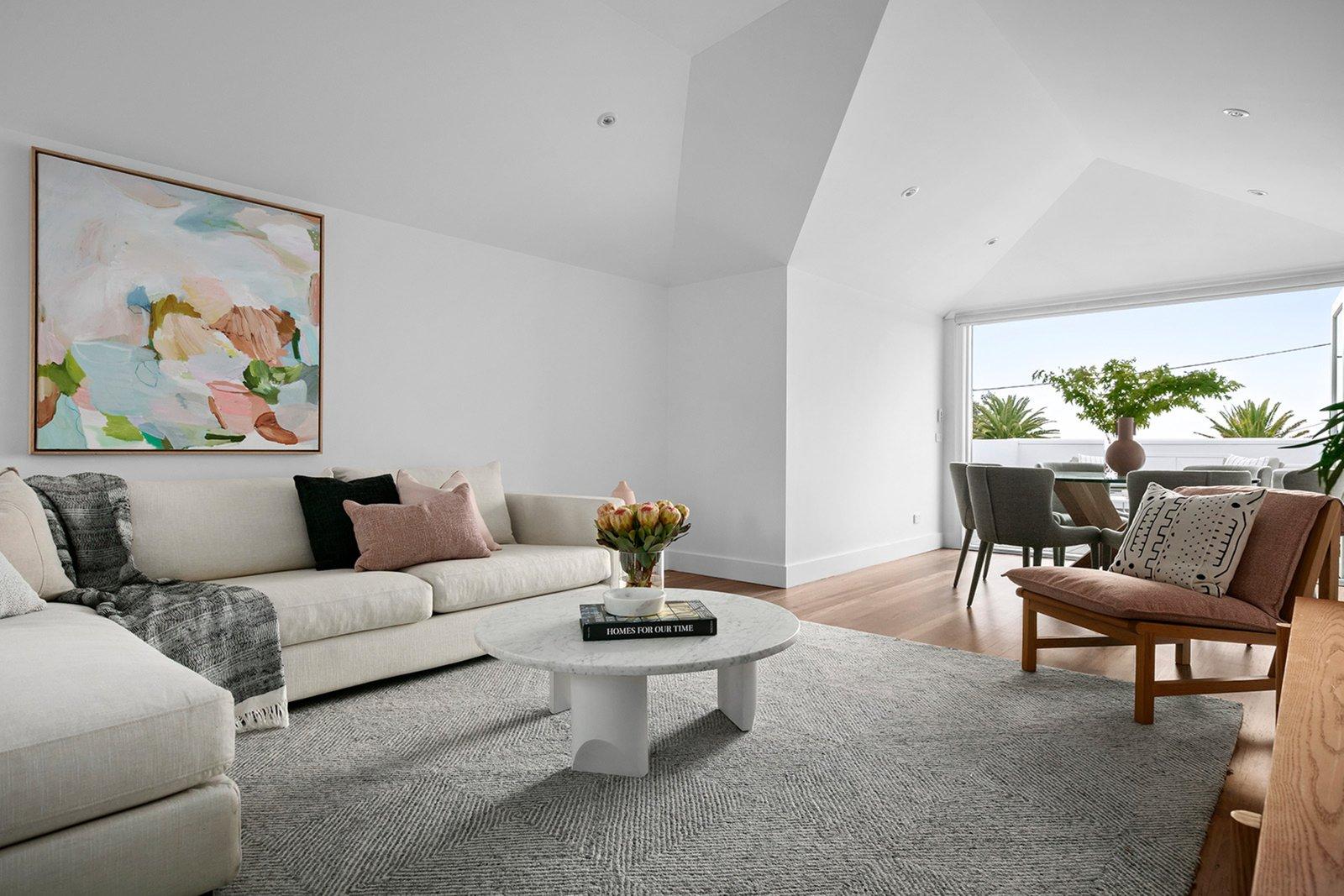 13 Beaconsfield Parade, Port Melbourne, 3207