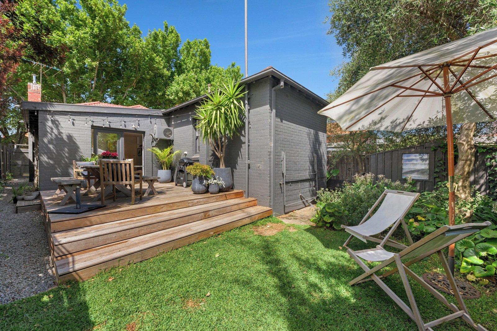 13 Larnook Street, Prahran, 3181